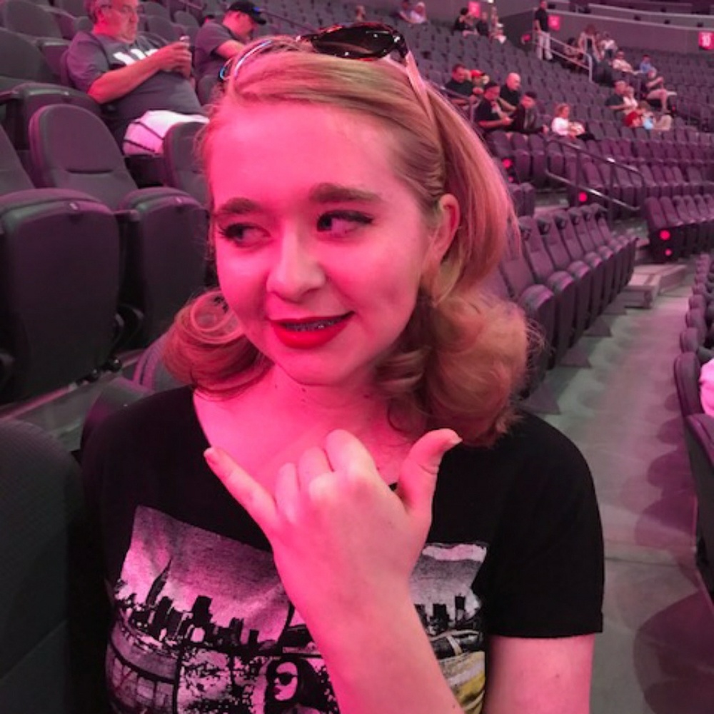 Meet your Posher, Riley